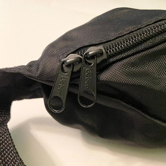 Vintage Debco Black Front Zippered Pocket Fanny Waist Pack - Picture 5 of 12